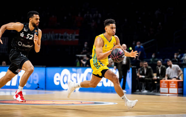 追求阿隆索 追求阿隆索