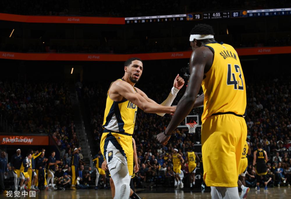 两三场比赛 两三场比赛